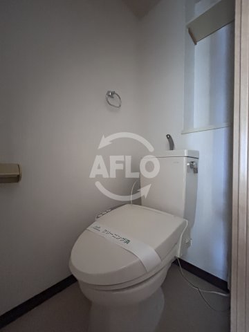 トイレ　中央メルヴェール江坂　トイレ