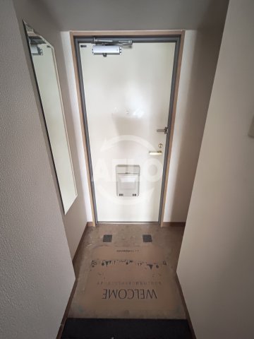 玄関　中央メルヴェール江坂　玄関