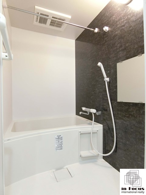 バス・シャワールーム　寒い札幌でも洗濯物がカラッと乾く浴室乾燥機