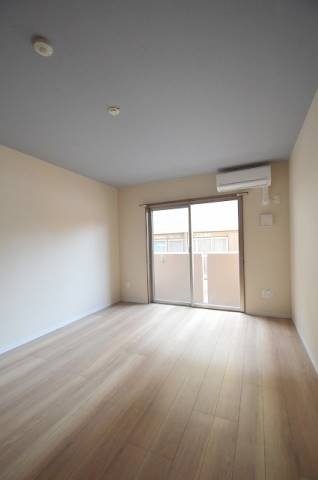 居室・リビング　日当たり良好