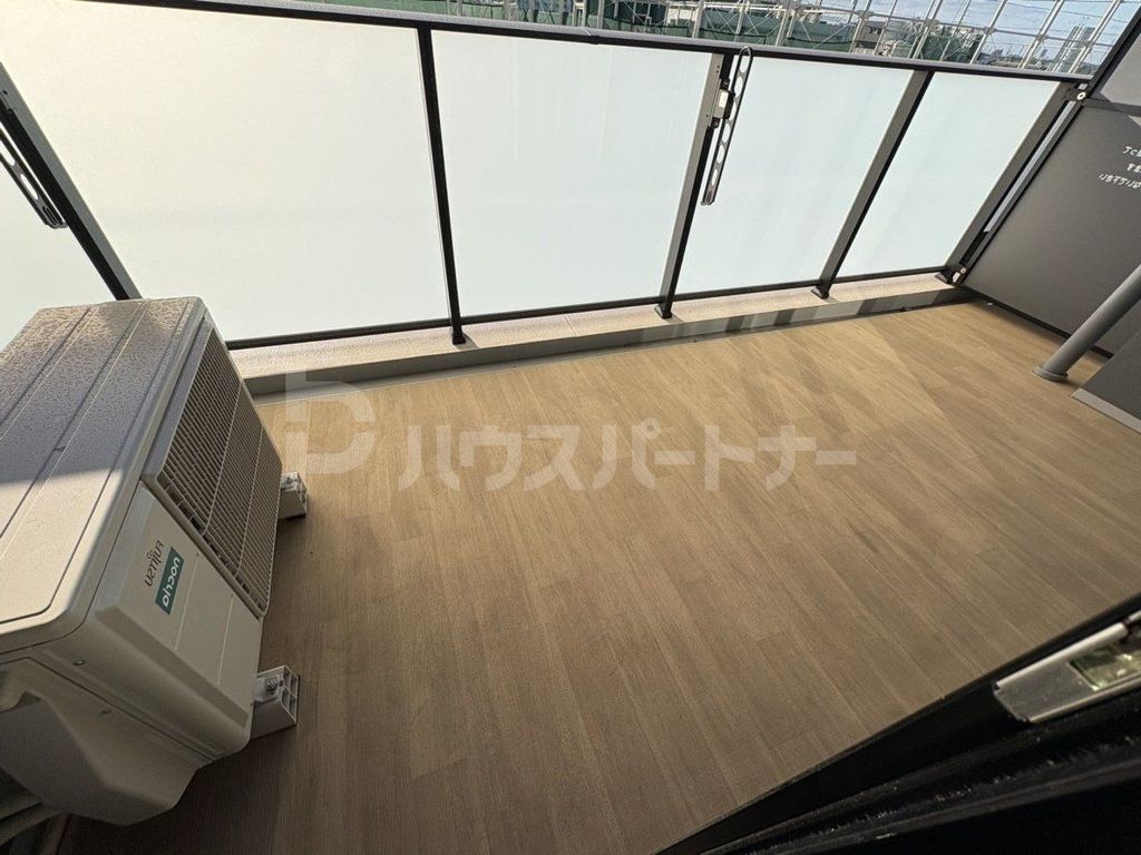 バルコニー　バルコニー