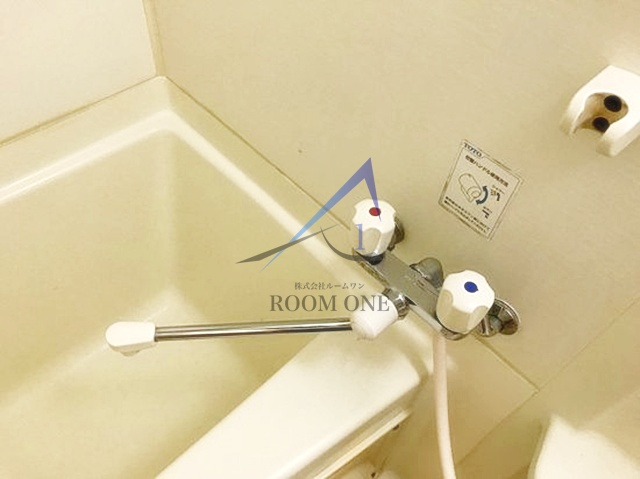 バス・シャワールーム　お風呂です。