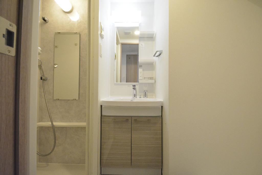 洗面設備　洗髪洗面化粧台