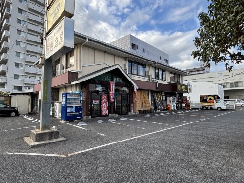 飲食店　恵庭屋井口店（飲食店）まで487m