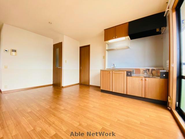 居室・リビング　同型別号室