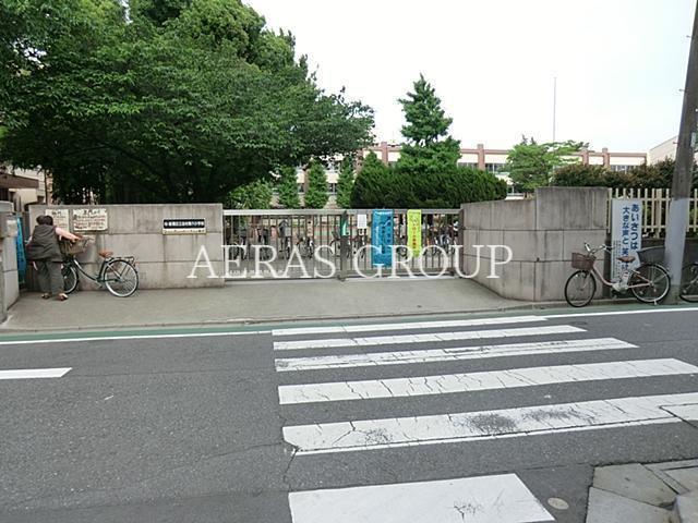 小学校　板橋区立志村第六小学校（小学校）まで928m