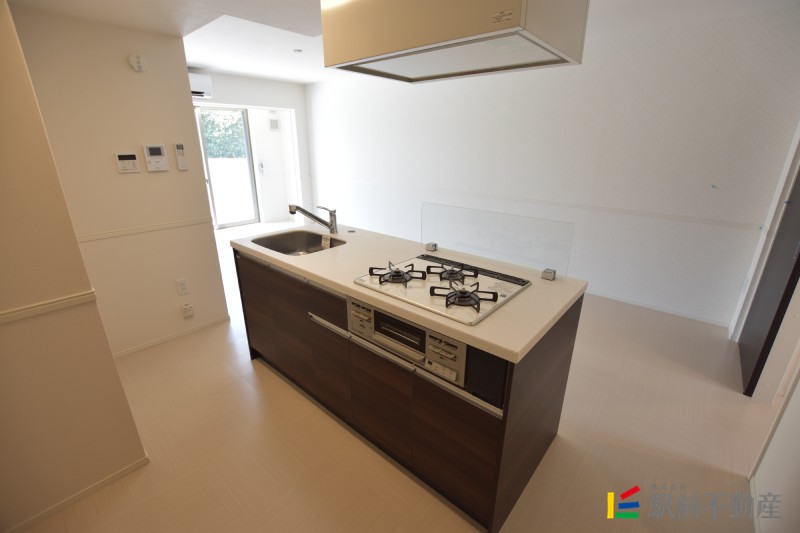 キッチン　別部屋写真流用