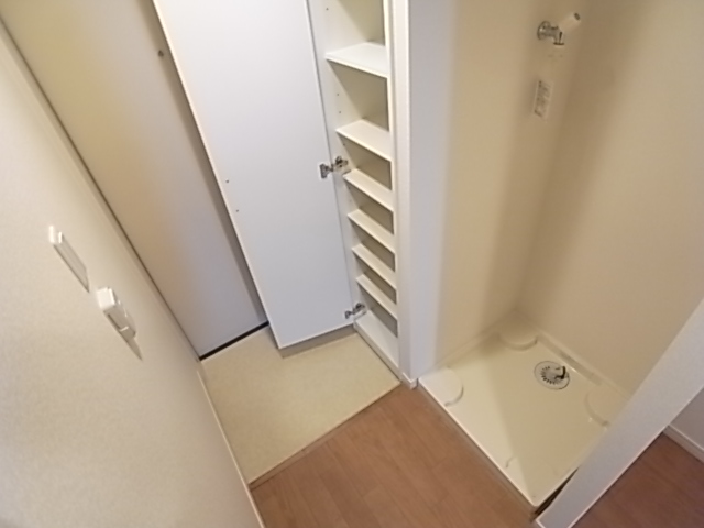 玄関　明るい玄関です