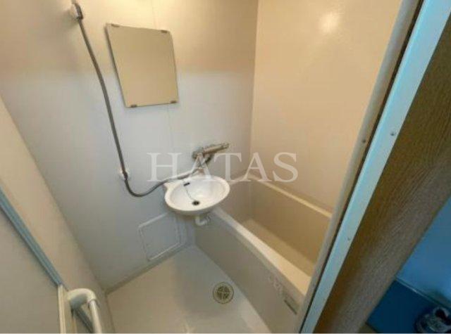 洗面設備　同物件別部屋です。