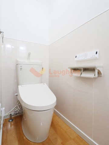 トイレ　トイレもきれいです