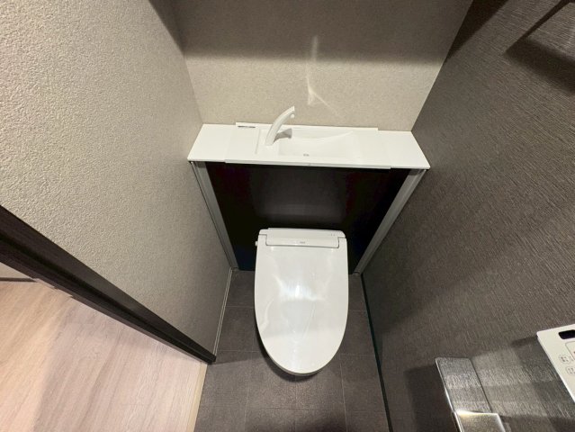 トイレ　プレサンスロジェ庄内通駅前