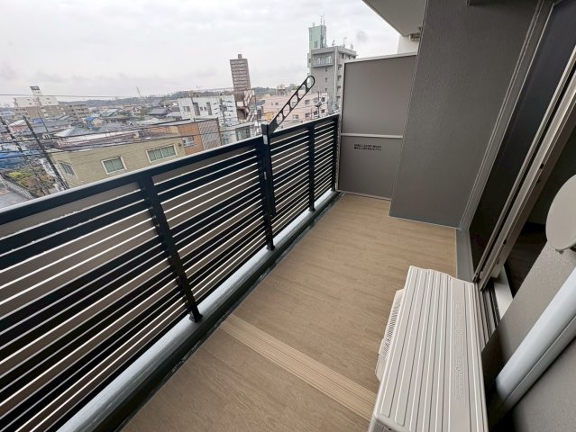 バルコニー　プレサンスロジェ庄内通駅前