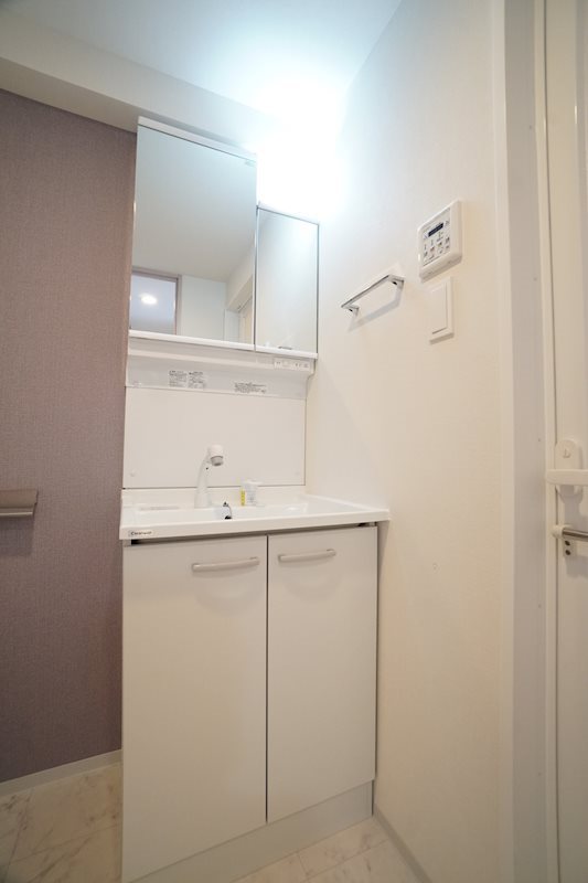 洗面設備　別タイプのお部屋