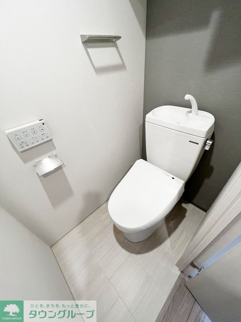 トイレ　トイレ