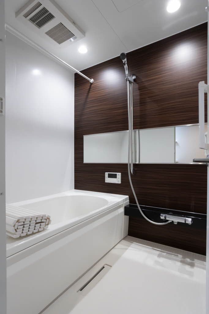 バス・シャワールーム　浴室