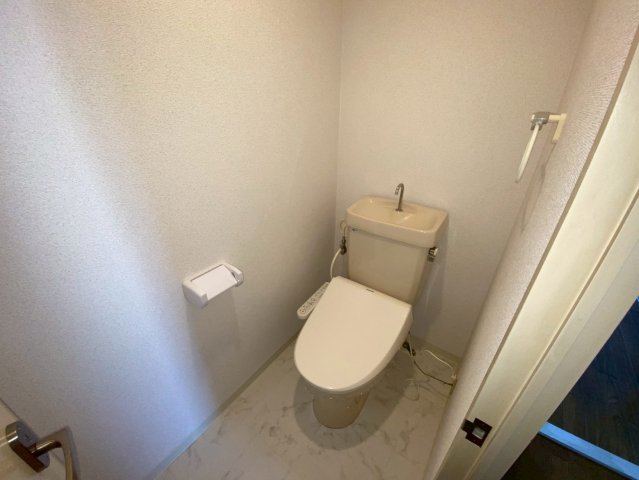 トイレ　エスペランサ西杉