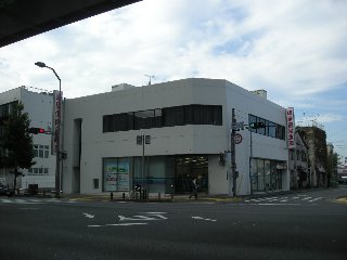 銀行　岐阜信用金庫清水支店（銀行）まで162m