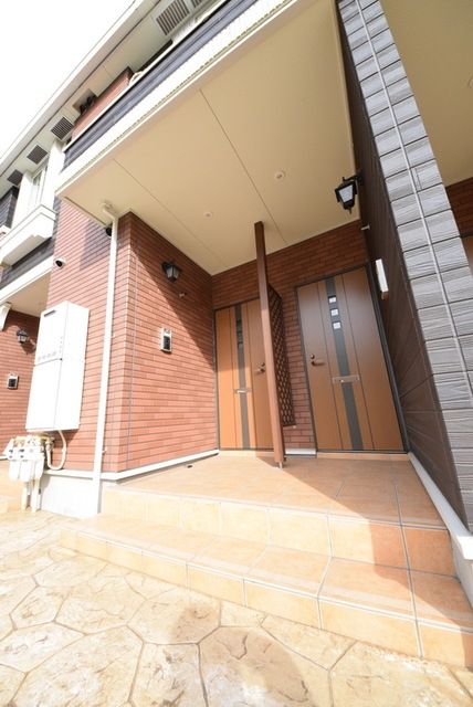 エントランス　詳細はタウンハウジング千葉店まで！043-221-3600