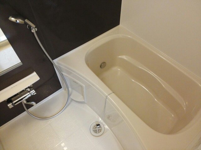 バス・シャワールーム　日々の疲れを癒すお風呂付です