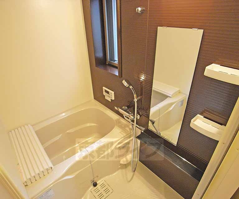 バス・シャワールーム　バスです