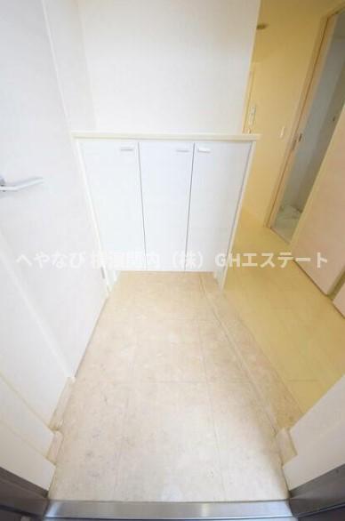 玄関　他号室　同施工参考写真