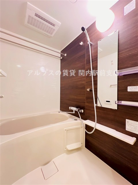 バス・シャワールーム