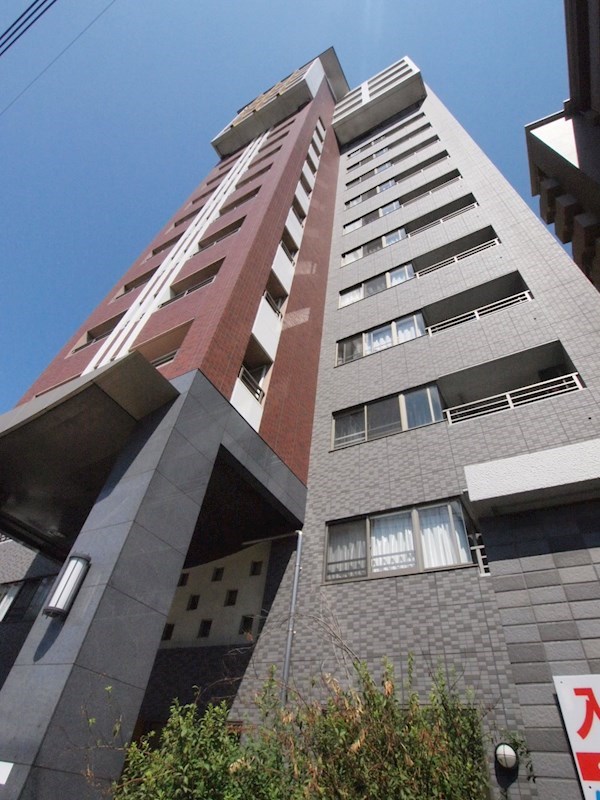 建物外観　砂津バスセンターまで徒歩5分。