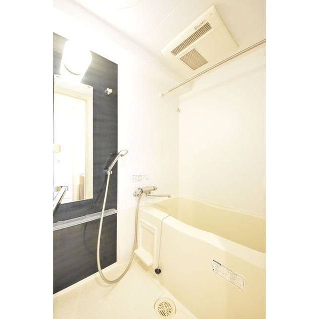 バス・シャワールーム　☆ゆったりくつろげるお風呂☆