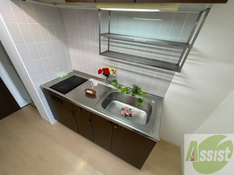 キッチン　システムキッチンで楽しくお料理できそうですね！