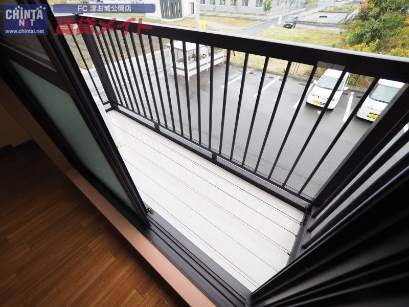 バルコニー　同型参考写真