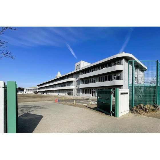 小学校　大和町立小野小学校（小学校）まで872m