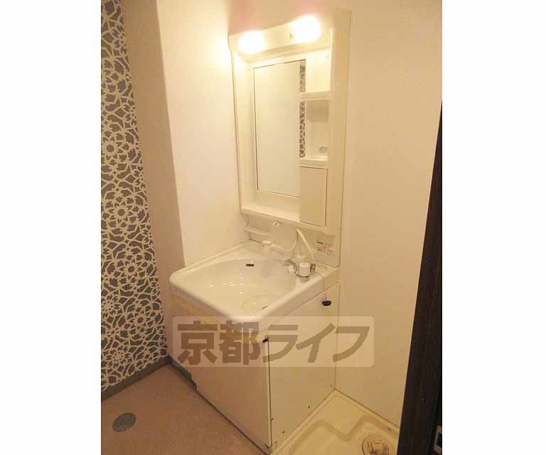 洗面設備　機能性・な洗面台です。