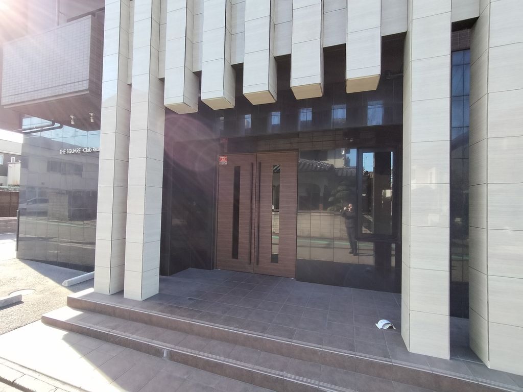 建物外観　エントランス