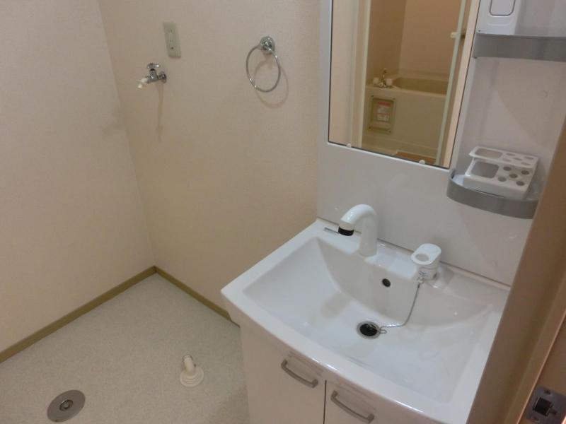 洗面設備　同タイプの写真です。