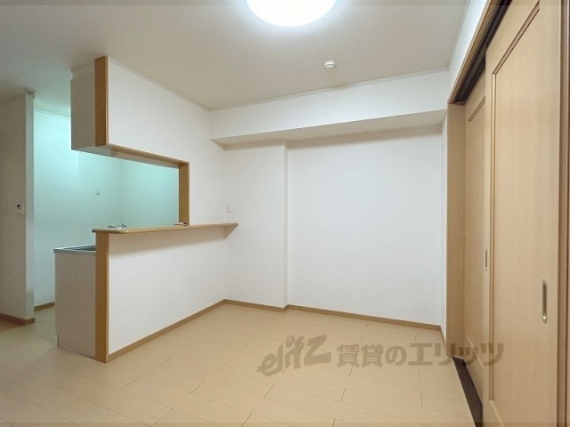 居室・リビング　洋室