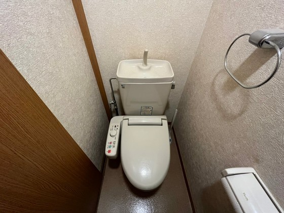 トイレ　※別部屋の写真です