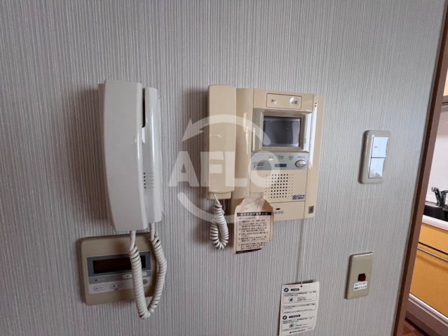 セキュリティ　クローバー・プレミア昭和町　TV付モニターホン