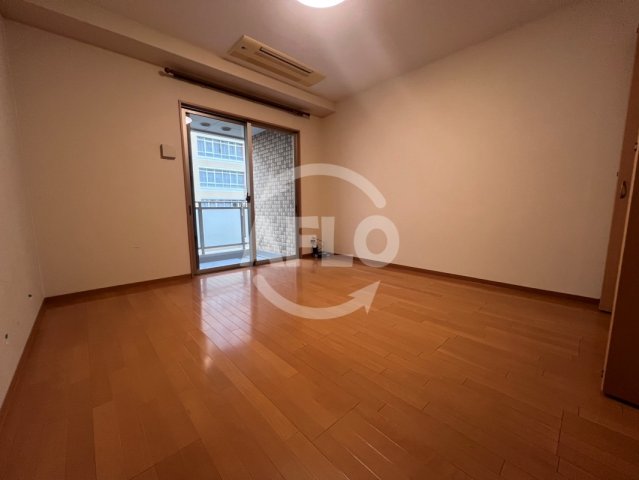 居室・リビング　クローバー・プレミア昭和町　洋室