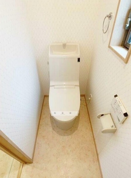 トイレ　※別部屋参考画像です。