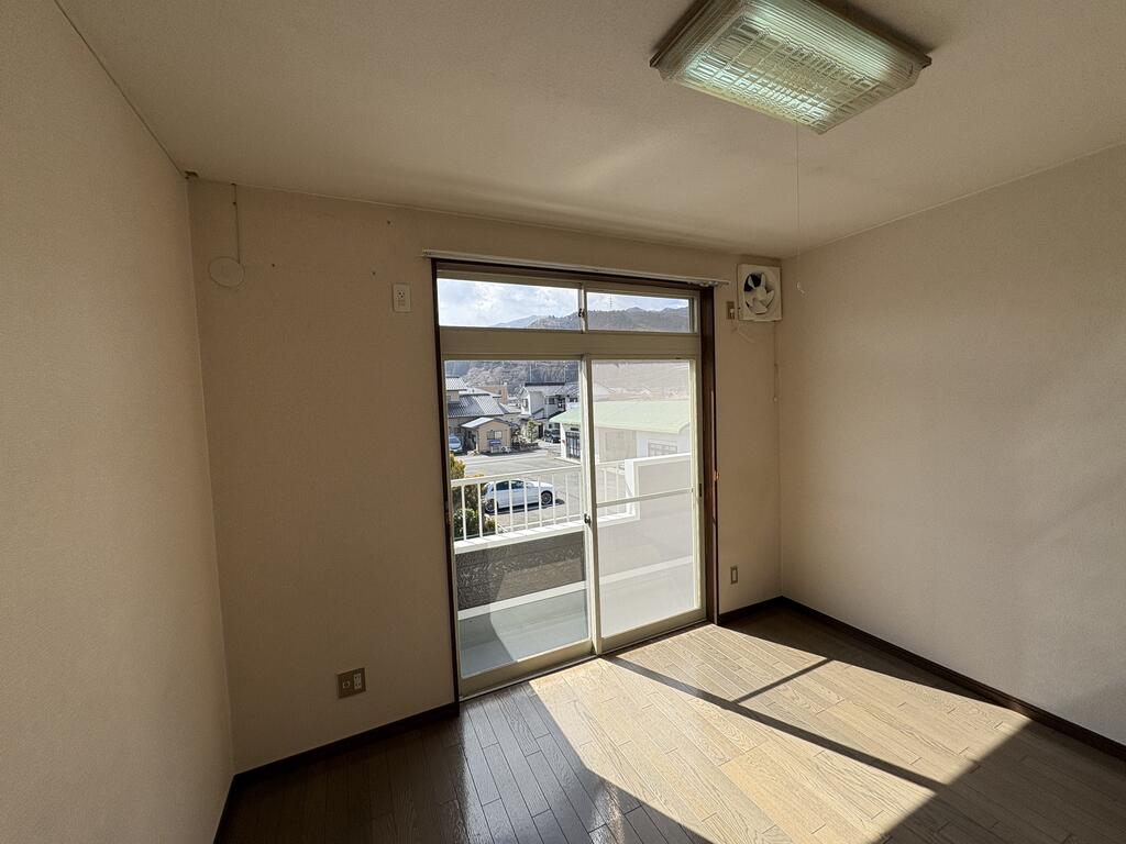 居室・リビング　洋室6畳　写真は205号のものです