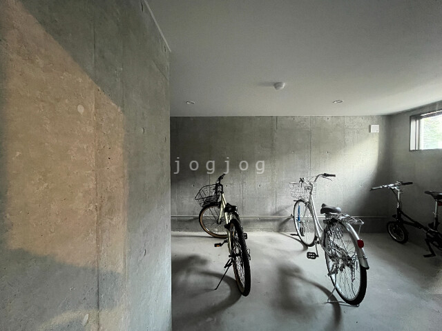 その他共有部分　屋内駐輪場