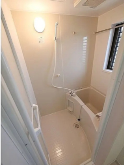 バス・シャワールーム　風呂