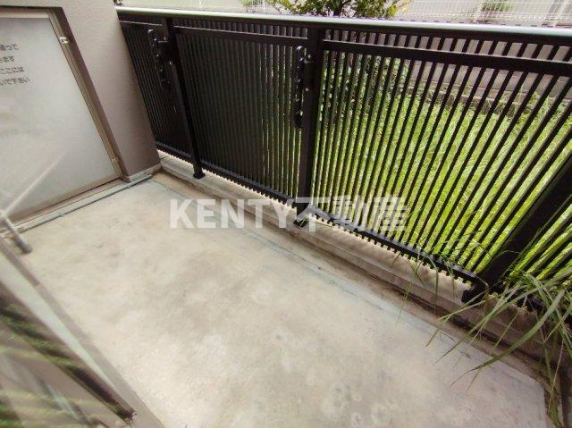 バルコニー　広々としたバルコニーです