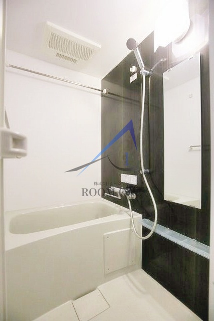 バス・シャワールーム　お風呂です。