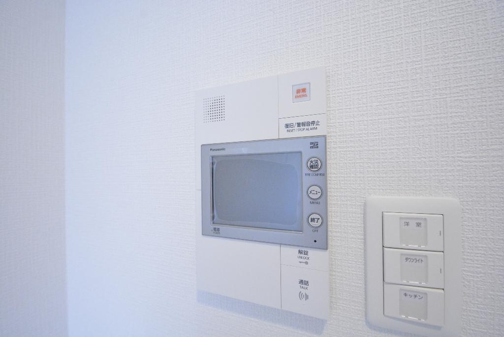 セキュリティ　カメラ付インターホン