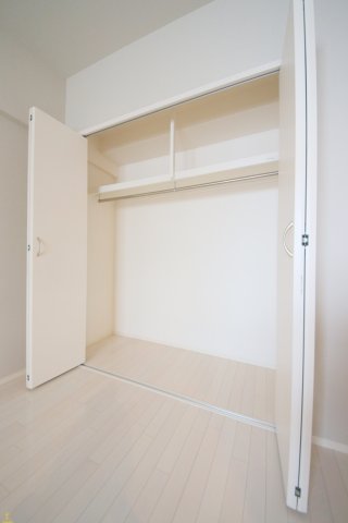 収納　リンデンプラザ心斎橋