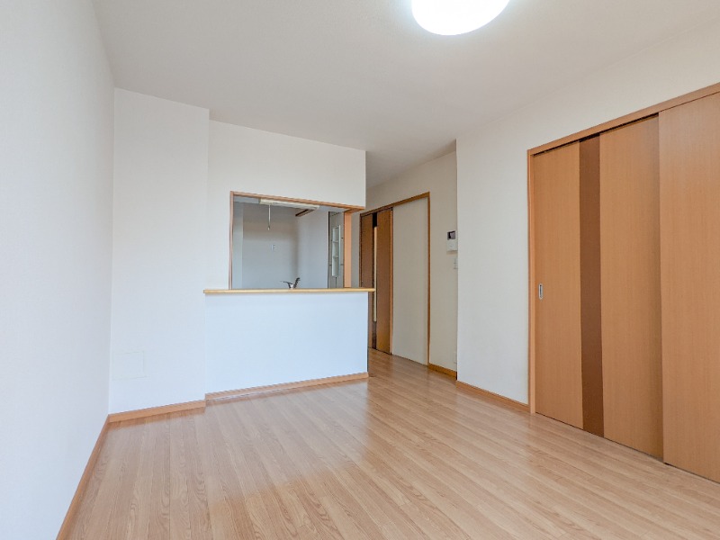 居室・リビング　図面と現状に相違がある場合には現状を優先