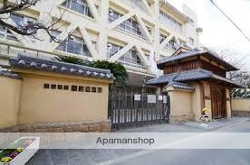 小学校　茨木市立茨木小学校（小学校）まで239m