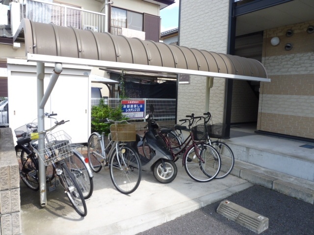 その他共有部分　屋根付駐輪場