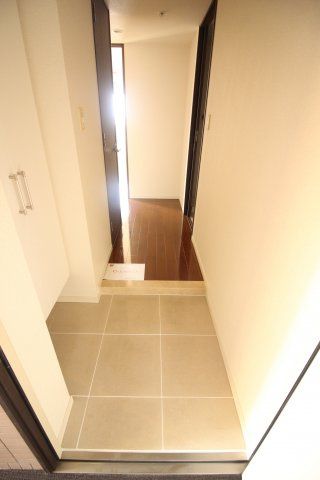 玄関　パークキューブ板橋本町　板橋区大和町　別部屋参考写真 パーク